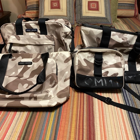 Tommy Hilfiger Bags 4 Tommy Hilfiger Overnight Pieces Poshmark
